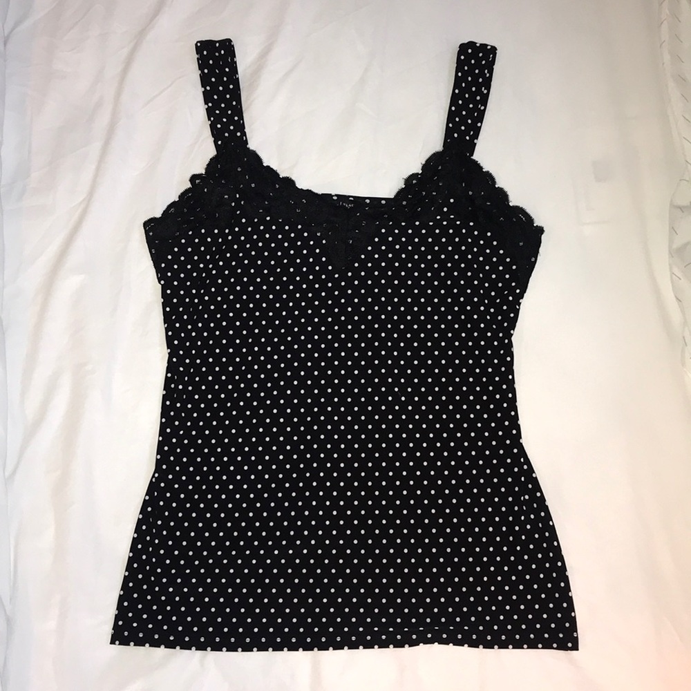 NWT WHBM soft, stretchy, lace trimmed tank.